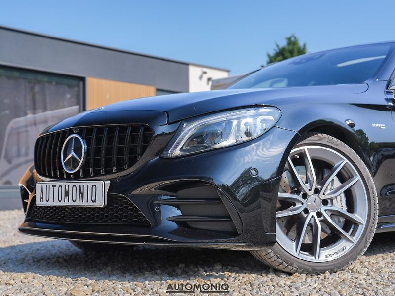 Mercedes-Benz Třídy C (2018) C 43 T AMG 4matic Pano, Multib - fotka 24 z 25
