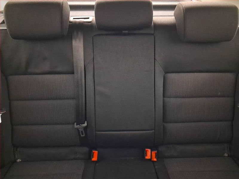 Škoda Octavia (2006) Ambiente Plus 2.0 TDI, Automat - fotka 10 z 20
