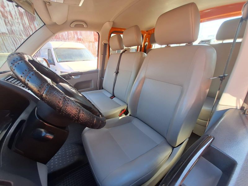 Volkswagen Transporter (2011) T5 2,0TDi DOKA 6míst valník - fotka 15 z 18