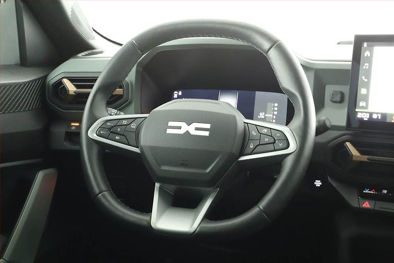 Dacia Bigster (2025) 1.2 MHEV, Extreme - fotka 8 z 16