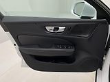 Volvo V60 T6 AWD RECHARGE REZERVACE - náhled 6