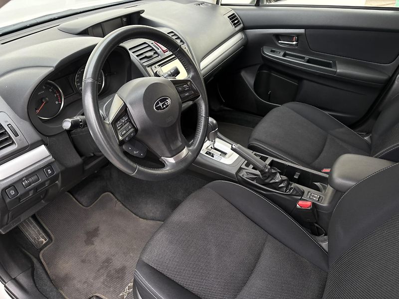Subaru XV 2.0i 110kW AT AWD Executive - fotka 10 z 25