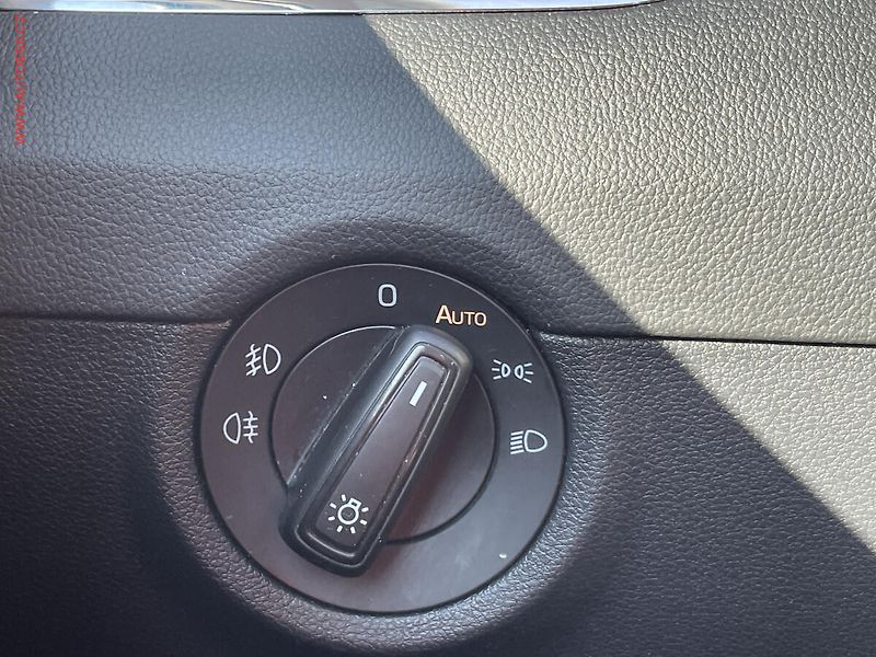 Škoda Octavia (2020) 1.6 TDi, 2.maj,ČR, Style - fotka 18 z 20