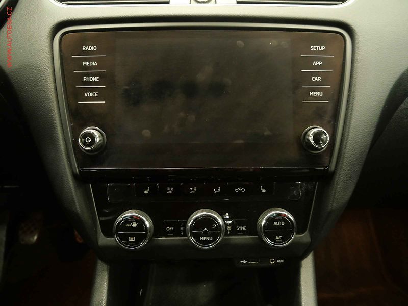 Škoda Octavia (2017) 1.6TDi, ČR - fotka 13 z 20