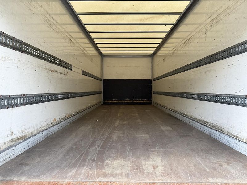 Iveco Eurocargo (2015) 120E25 Euro 6 - skříň s čelem  - fotka 18 z 32