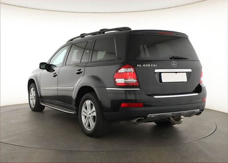 Mercedes-Benz GL (2006) 420 CDI, 4X4, Automat, Kůže - fotka 4 z 21