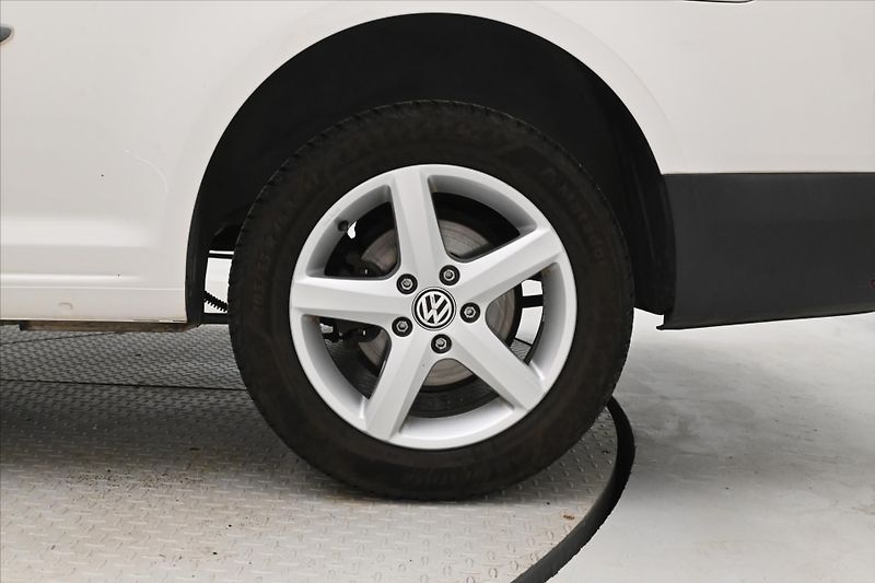 Volkswagen Caddy 2,0 TDI 75kW MAXI KLIMA - fotka 24 z 27