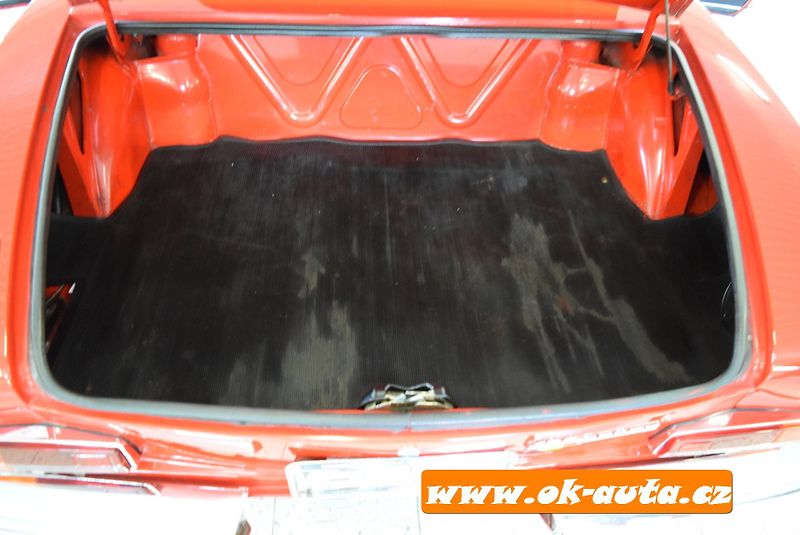 Fiat 124 Spider 1.6 SPORT SPIDER rv 1969 - fotka 24 z 50