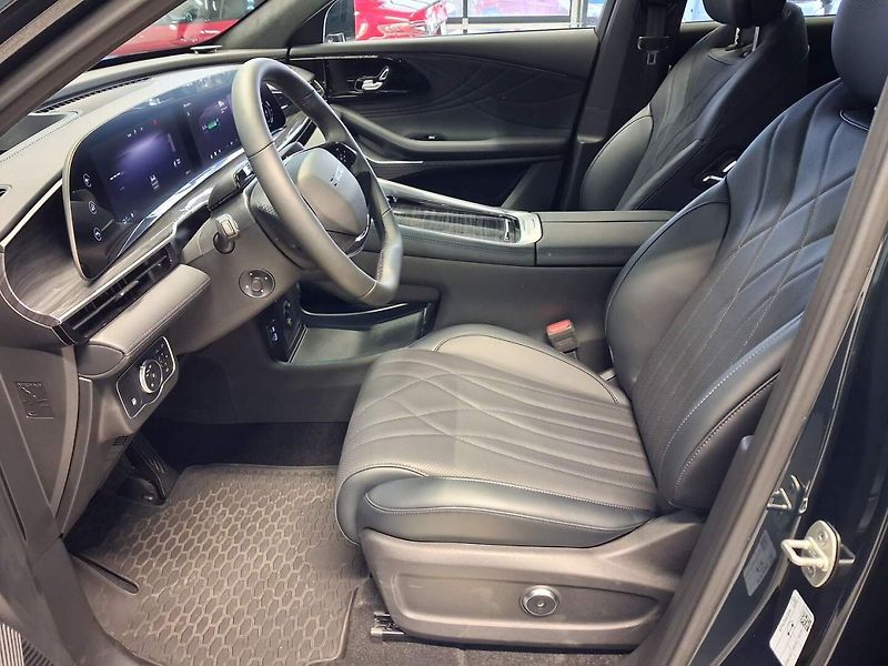 Omoda 9 (2026) Premium 1.5TGDI PHEV AWD - fotka 8 z 33