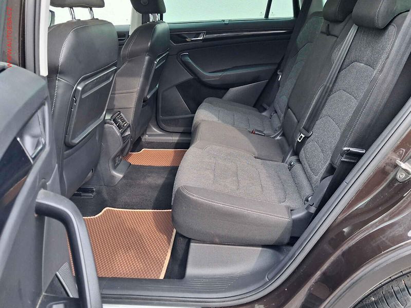 Škoda Kodiaq (2018) 2.0 TDi, Style, DSG, LED - fotka 10 z 17