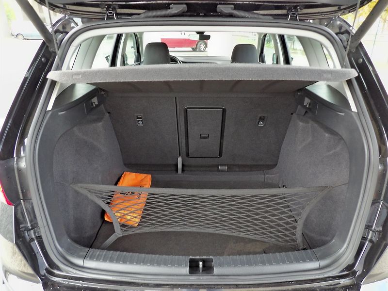 Seat Ateca 1.5TSI DSG Virtual LED Kamera - fotka 26 z 34