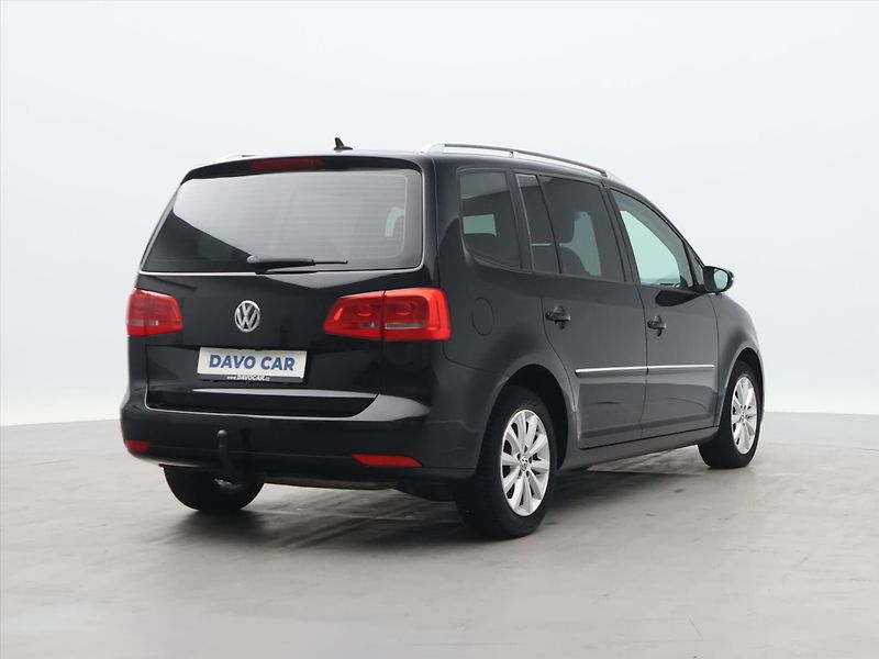 Volkswagen Touran 2,0 TDI 130kW Highline Xenon - fotka 7 z 26