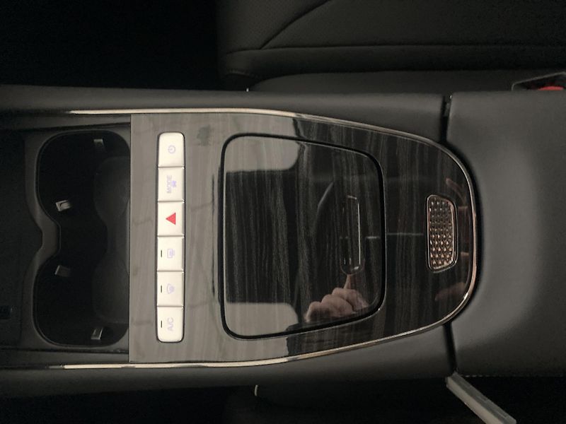 Omoda 5 (2026) Premium 1.5 HEV  - fotka 13 z 15