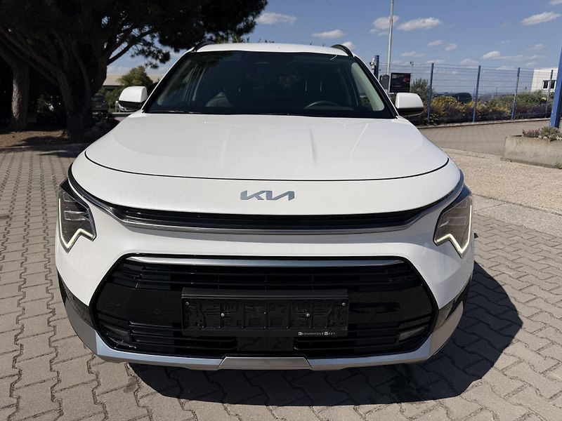 Kia Niro (2023) 1.6 GDI,HEV,REZERVOVÁNO - fotka 11 z 43