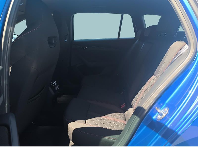 Škoda Octavia 2.0 TDi RS DSG - fotka 7 z 27