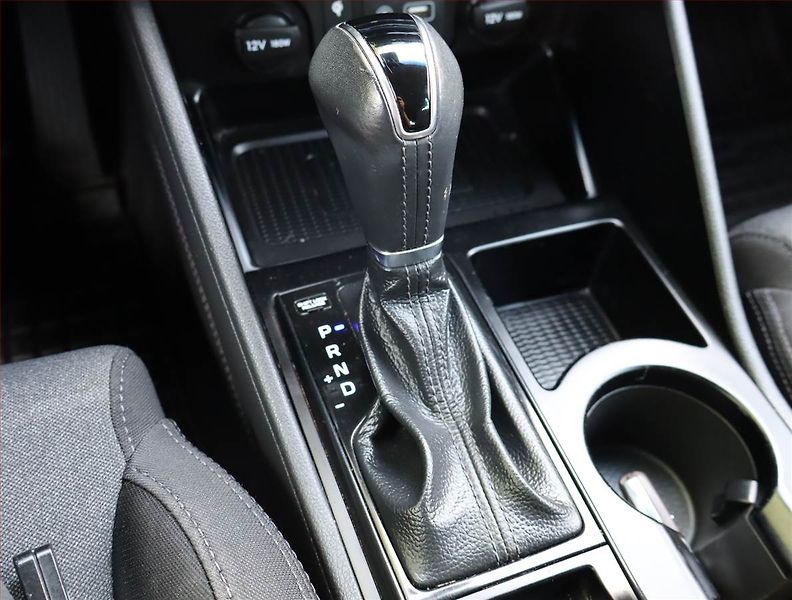 Hyundai Tucson (2019) 1.6 T-GDI, 4X4, Automat, Navi - fotka 13 z 19