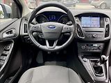 Ford Focus 1,5 TDCi NAVI VÝHŘEV - náhled 21