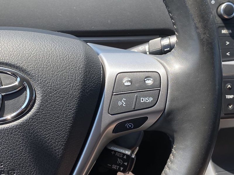 Toyota Verso 1.8i, ČR-2.maj, Active Trend - fotka 17 z 26