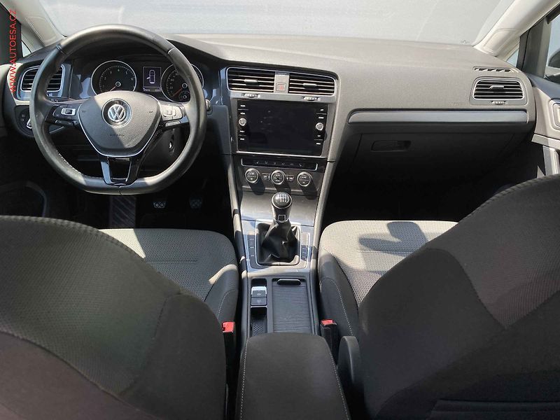 Volkswagen Golf (2017) 1.4 TSi, Comfortline - fotka 8 z 17