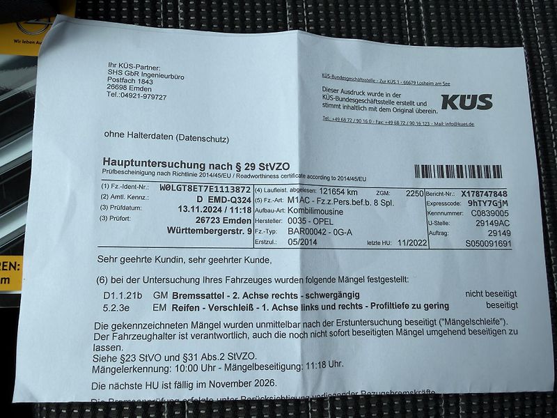 Opel Insignia 1.6 SIDI XENON NAVIGACE TAŽNÉ - fotka 33 z 48