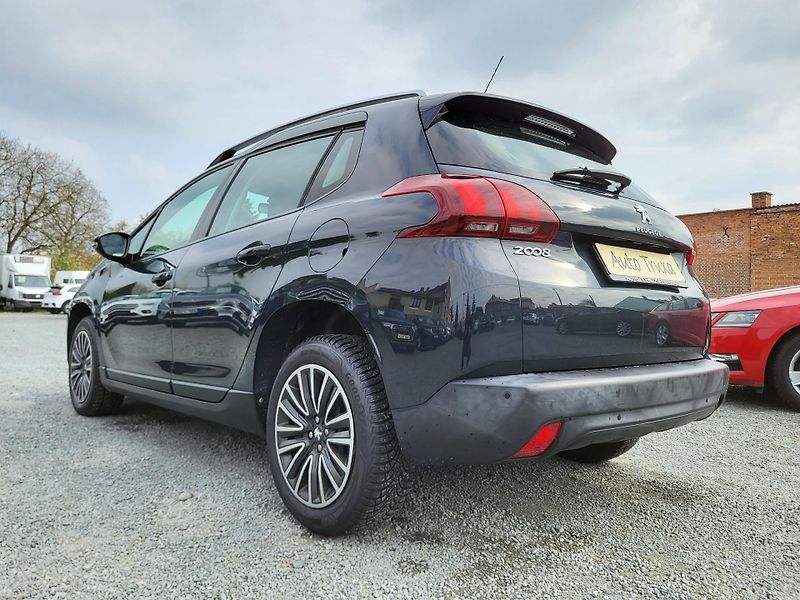 Peugeot 2008 ACTIVE 1.2 PureTech 110k S&S - fotka 31 z 39