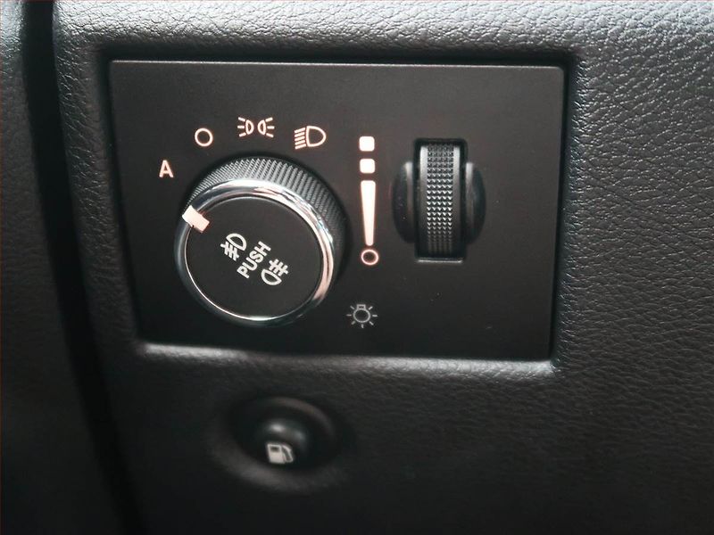 Jeep Grand Cherokee (2012) 3.0 CRD, 4X4, Automat, Navi - fotka 20 z 22