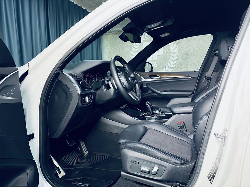 BMW X3 (2021) M40i CZ TOP STAV  - fotka 15 z 43
