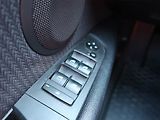 BMW Řada 3 (2010) 320 d xDrive, 4X4, Automat - náhled 17
