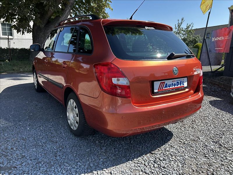 Škoda Fabia 1,6 i Automat  Klima, nová STK - fotka 4 z 50