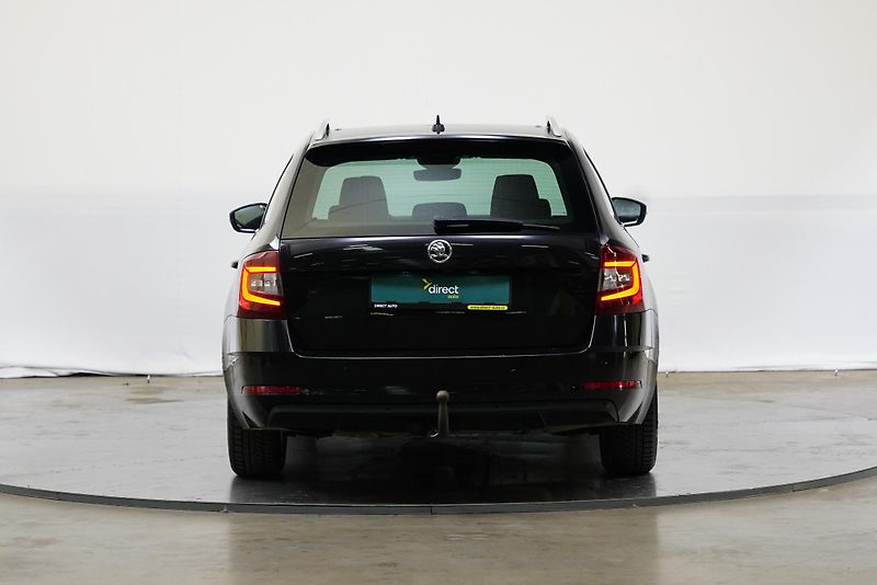 Škoda Octavia - fotka 6 z 30