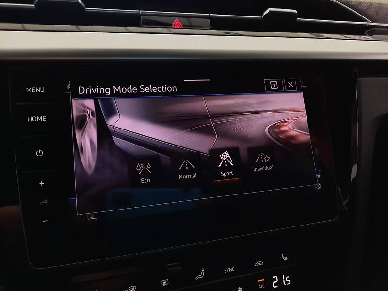 Volkswagen Arteon Shooting Brake (2023) R-Line 2.0 TSI (140kW/190k) DS - fotka 16 z 28