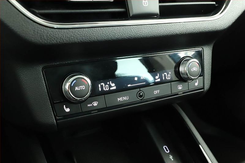 Škoda Kamiq (2020) Style 1.6 TDI, Serv.kniha - fotka 12 z 13