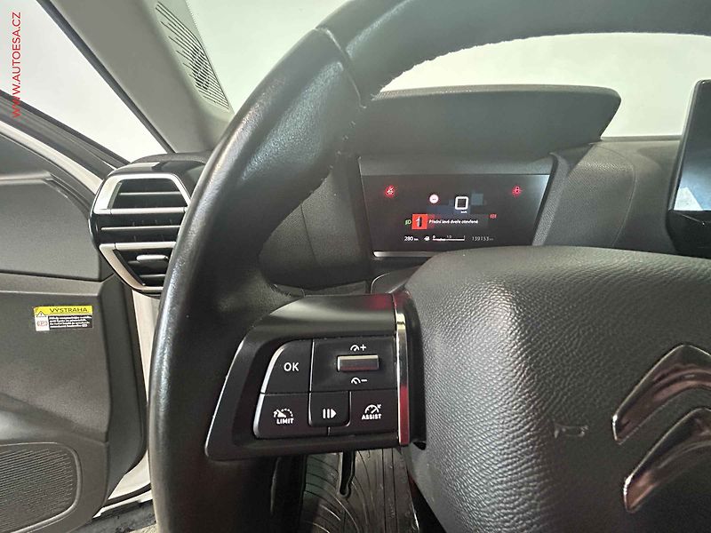 Citroën C4 (2022) 1.5 HDi, 2.maj,ČR, Feel, LED - fotka 16 z 18
