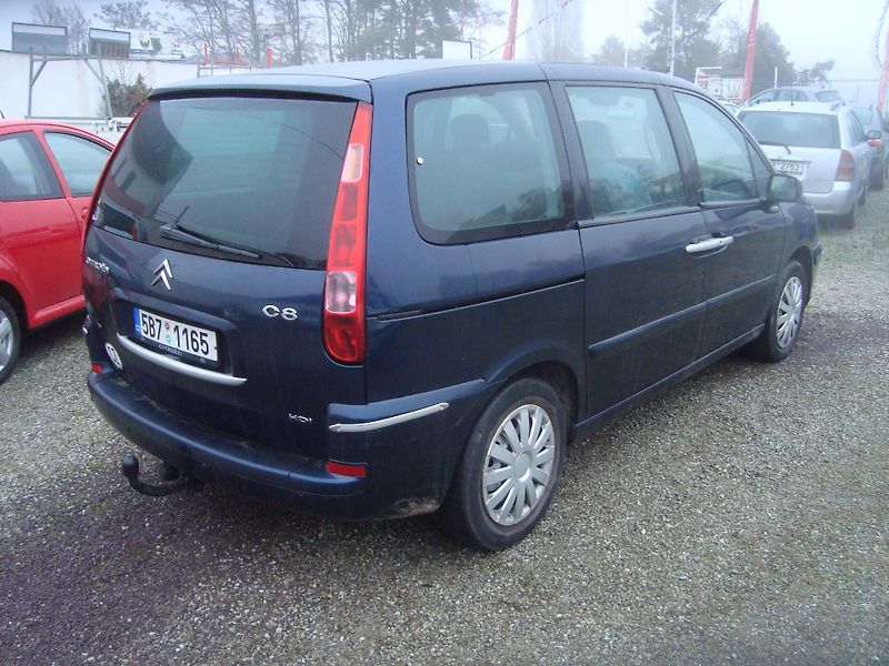 Citroën C8 (2005) 2,2HDI - fotka 3 z 14