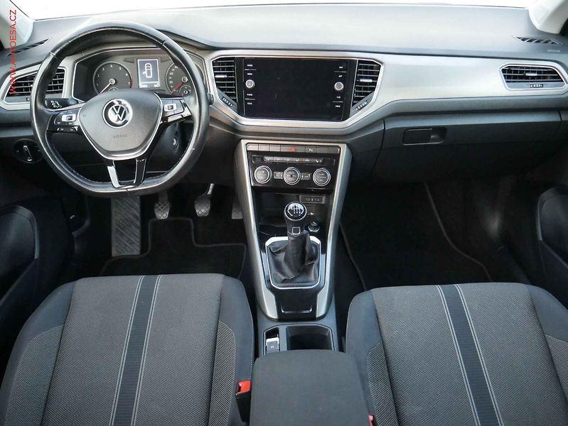 Volkswagen T-Roc (2021) 1.5 TSi, Comfortline, LED - fotka 8 z 18
