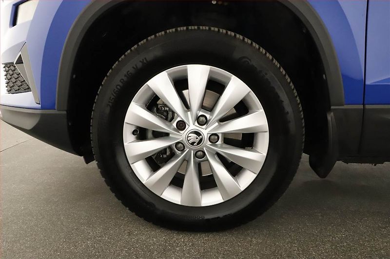 Škoda Karoq (2023) 1.0 TSI - fotka 11 z 16