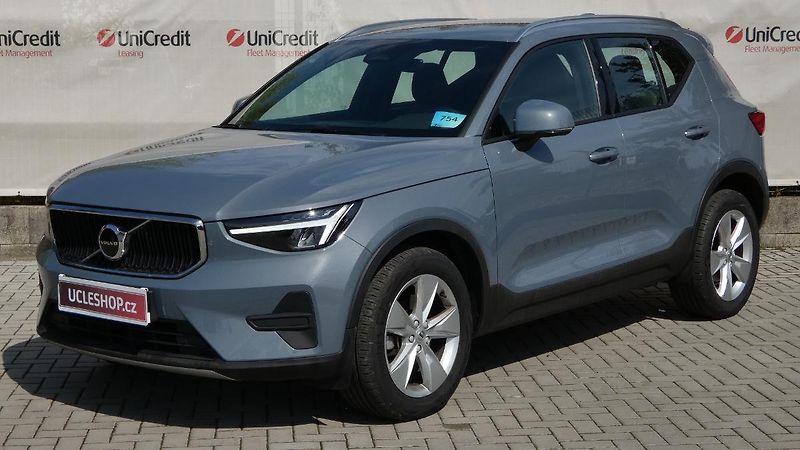 Volvo XC40 B3 mHEV Core aut. - fotografie inzerátu