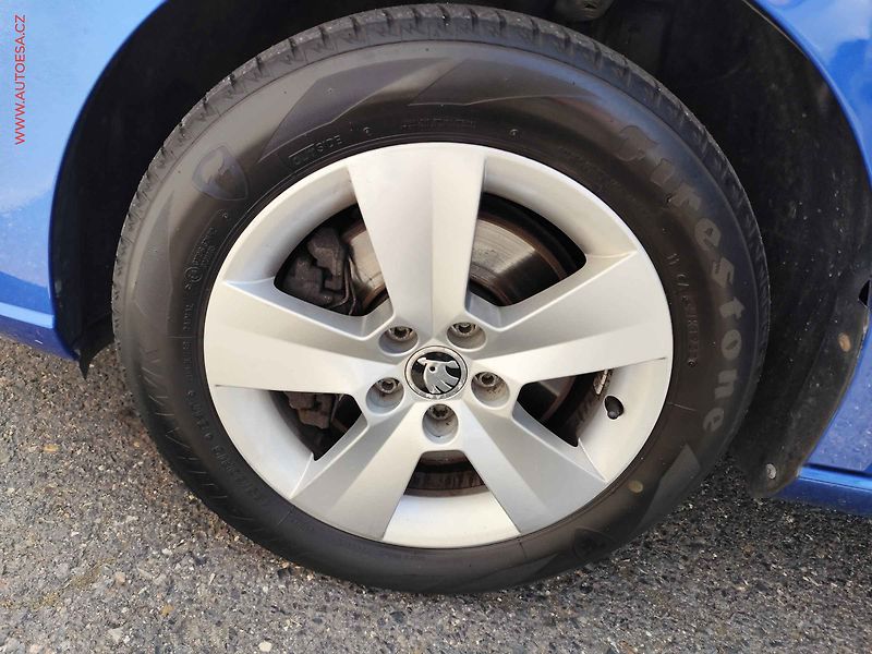 Škoda Fabia (2016) 1.2 TSI, ČR, servis.kniha, AC - fotka 17 z 18