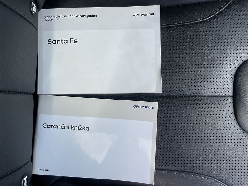 Hyundai Santa Fe 2,2 CRDi DCT Smart NAVI - fotka 18 z 22
