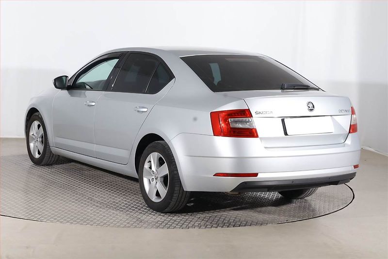 Škoda Octavia (2018) 1.5 TSI, Serv.kniha, Tempomat - fotka 4 z 22
