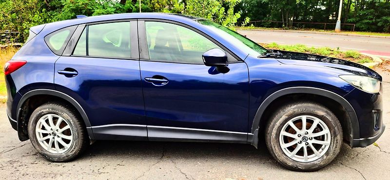 Mazda CX-5 2.0 benzin 121 kw Rezervace - fotka 34 z 37