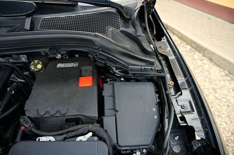 Mercedes-Benz GLA (2023) 4 MATIC 250 165 kW - fotka 52 z 54