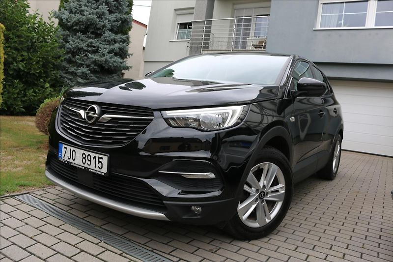 Opel Grandland X 1,2 96Kw,Turbo , Tažné - fotka 1 z 38