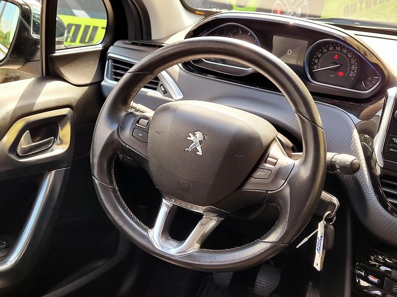 Peugeot 2008 PT Allure *ROZVODY*serv.kn     - fotka 32 z 46