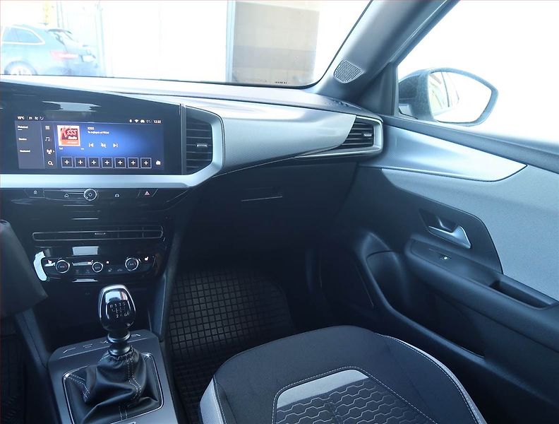 Opel Mokka (2025) 1.2 Turbo - fotka 8 z 14