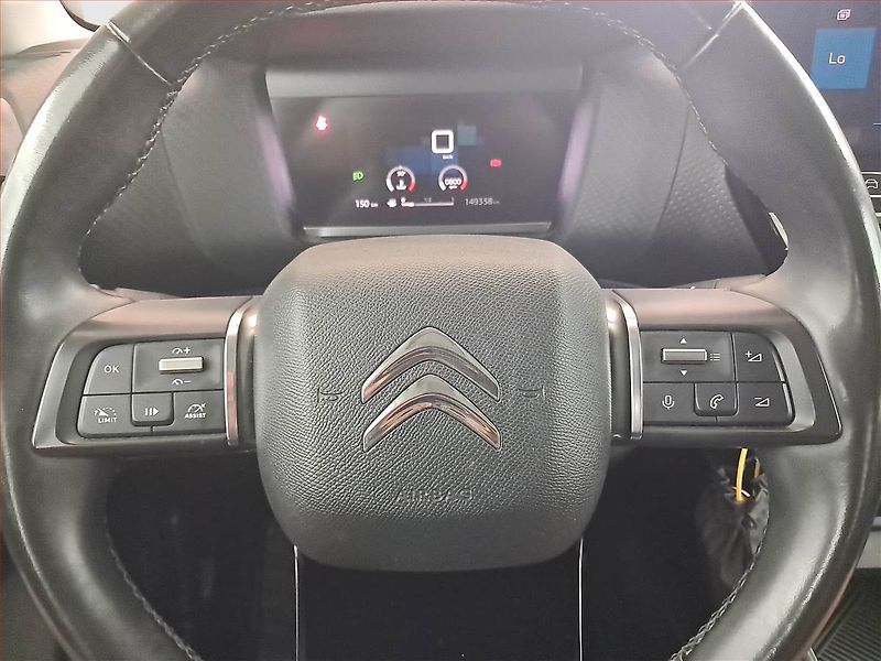 Citroën C4 (2021) 1.2 PureTech, ČR,1.maj - fotka 18 z 21
