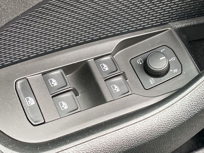 Škoda Octavia (2023) Combi 2.0 TSI RS - fotka 20 z 38