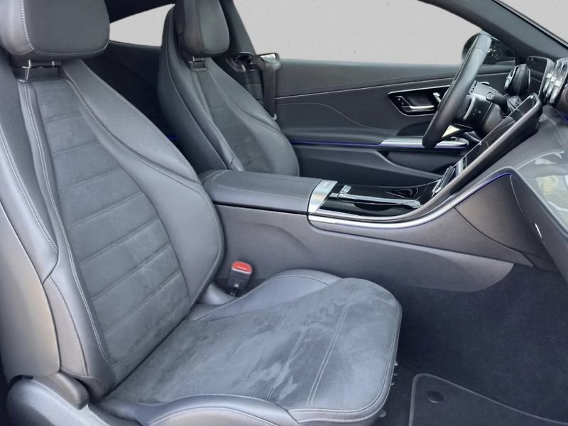 Mercedes-Benz CL 450 4MATIC AMG 280 kW - fotka 3 z 5