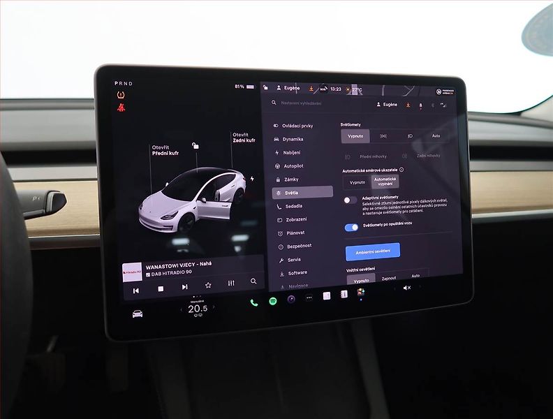 Tesla Model 3 (2021) Long Range 4WD 79kWh, SoH 81% - fotka 23 z 33