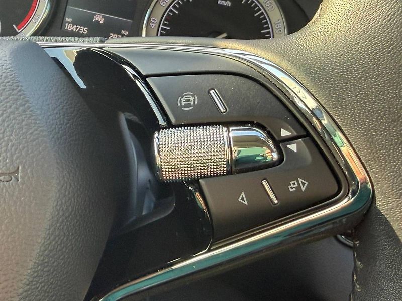 Škoda Karoq Ambition 2,0 TDI 85 kW 6° MP - fotka 26 z 37